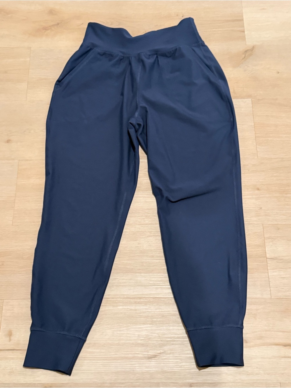 Old Navy Active PowerSoft High-Rise Jogger Pants (Medium)